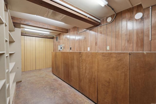 2 Glenridge Road, Little Rock, AR 72227