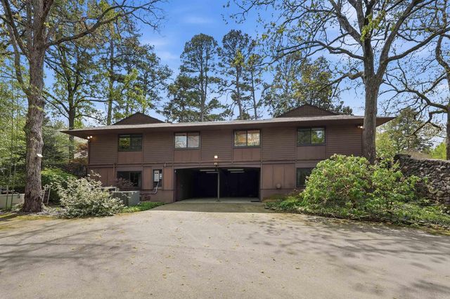 2 Glenridge Road, Little Rock, AR 72227