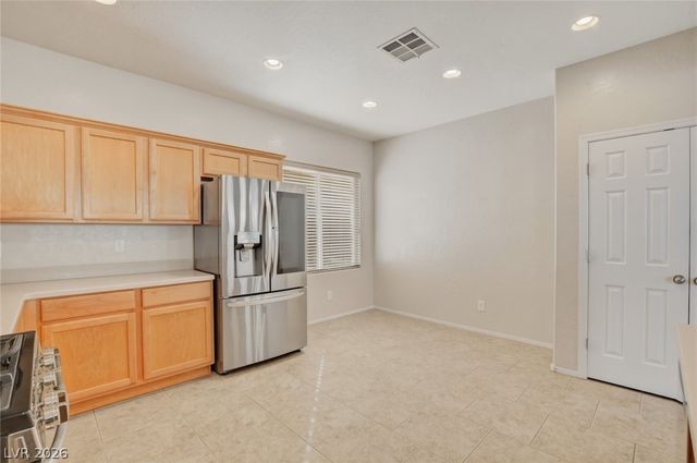 6824 Woodland Vase Court, Las Vegas, NV 89131