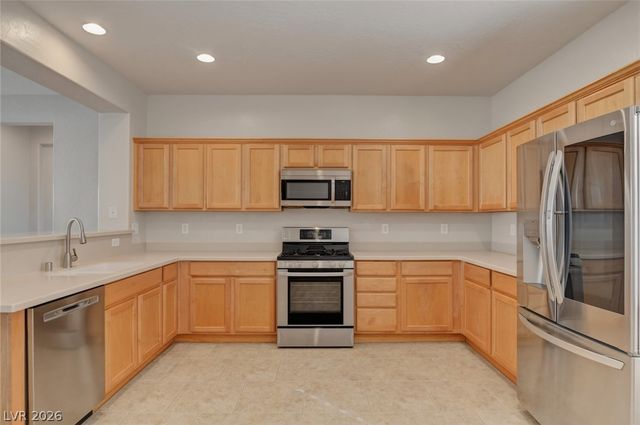 6824 Woodland Vase Court, Las Vegas, NV 89131