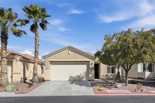 6824 Woodland Vase Court, Las Vegas, NV 89131