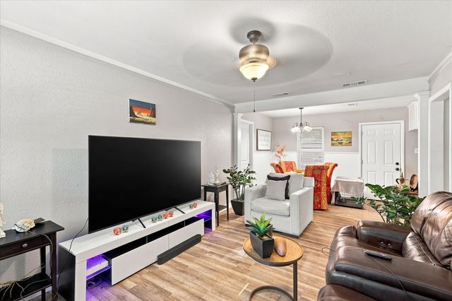 2617 Pioneer Street, Fort Worth, TX 76119