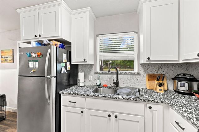 2617 Pioneer Street, Fort Worth, TX 76119