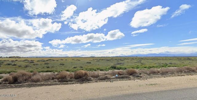 5000 E Avenue F12, Lancaster, CA 93535