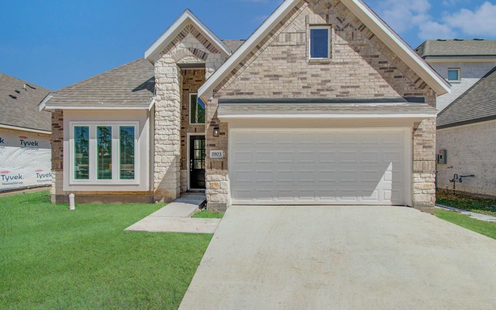 1903 Archwood Drive, Humble, TX 77338