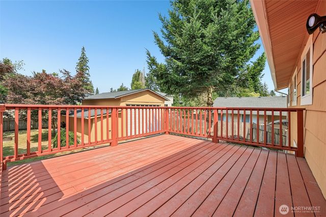 4605 224th Place SW, Mountlake Terrace, WA 98043