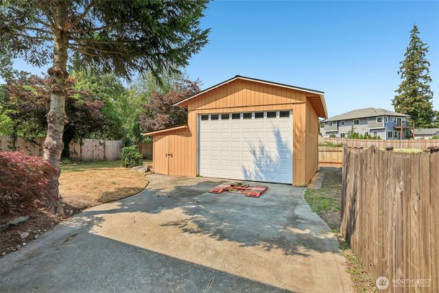 4605 224th Place SW, Mountlake Terrace, WA 98043