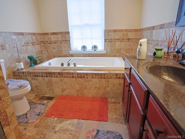 46 Maple Lane, Otisville, NY 10963