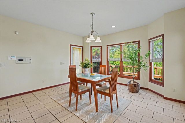 7635 Harley Hills Drive, North Royalton, OH 44133