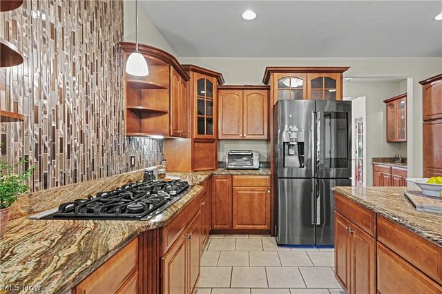 7635 Harley Hills Drive, North Royalton, OH 44133