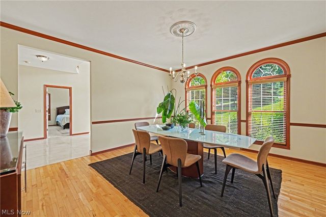 7635 Harley Hills Drive, North Royalton, OH 44133