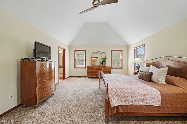 7635 Harley Hills Drive, North Royalton, OH 44133