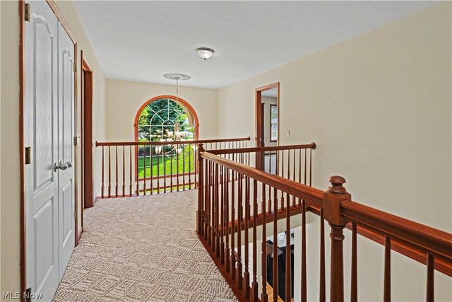 7635 Harley Hills Drive, North Royalton, OH 44133
