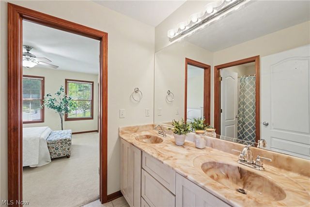 7635 Harley Hills Drive, North Royalton, OH 44133