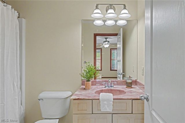 7635 Harley Hills Drive, North Royalton, OH 44133