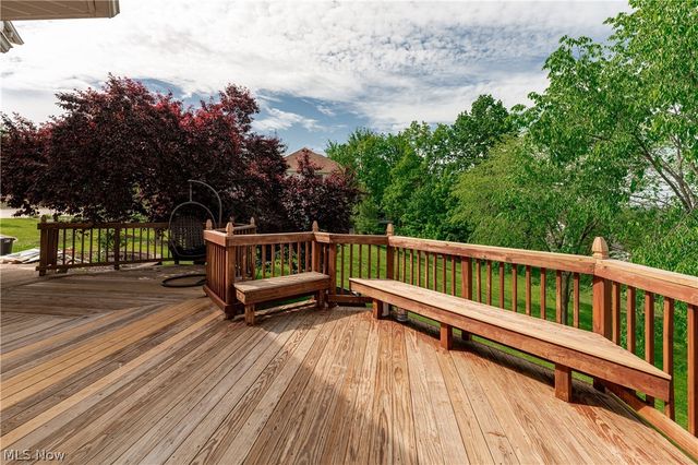 7635 Harley Hills Drive, North Royalton, OH 44133