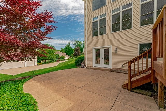 7635 Harley Hills Drive, North Royalton, OH 44133