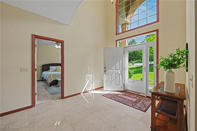 7635 Harley Hills Drive, North Royalton, OH 44133