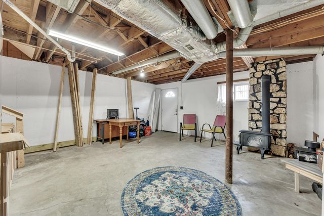 240 Division Street, Forsyth, MO 65653