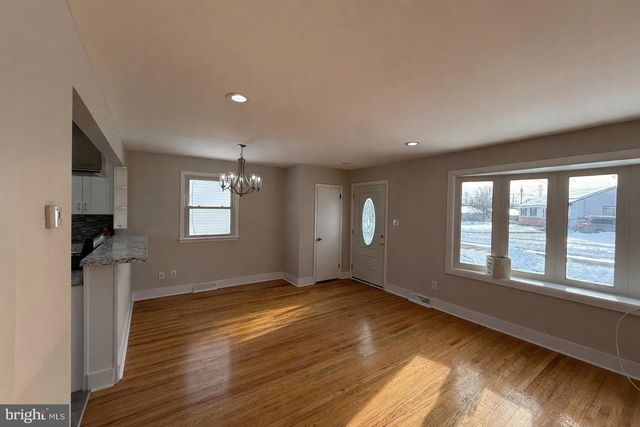 2316 CORBETT RD, Pennsauken, NJ 08109