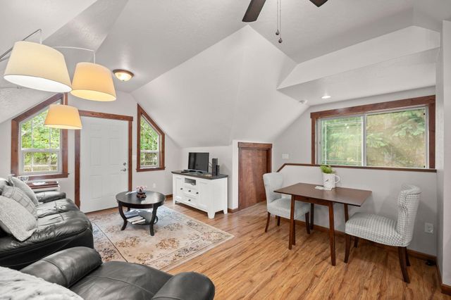 6212 S Ranch Park Ln, Spokane Valley, WA 99206