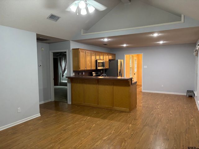 149 Cypress Cove, Holly Lake Ranch, TX 75765