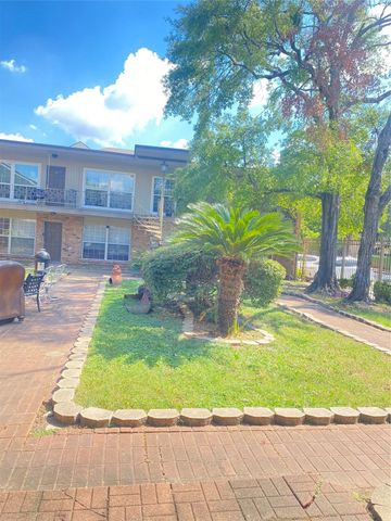 820 W Alabama 14, Houston, TX 77006