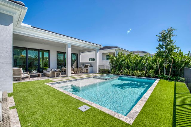 13147 Artisan Circle, Palm Beach Gardens, FL 33418