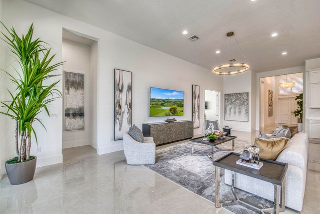 13147 Artisan Circle, Palm Beach Gardens, FL 33418