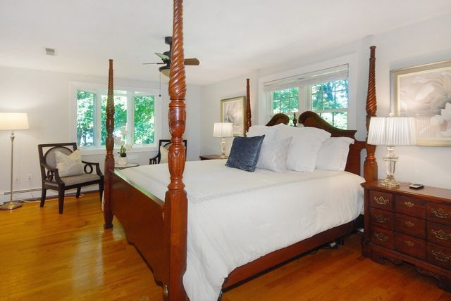 320 Russell Street, Carlisle, MA 01741