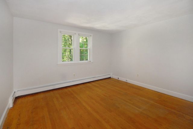 320 Russell Street, Carlisle, MA 01741