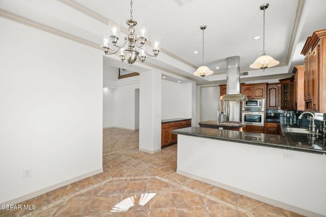 6389 FRANKLIN TRAIL Drive, El Paso, TX 79912