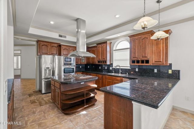 6389 FRANKLIN TRAIL Drive, El Paso, TX 79912