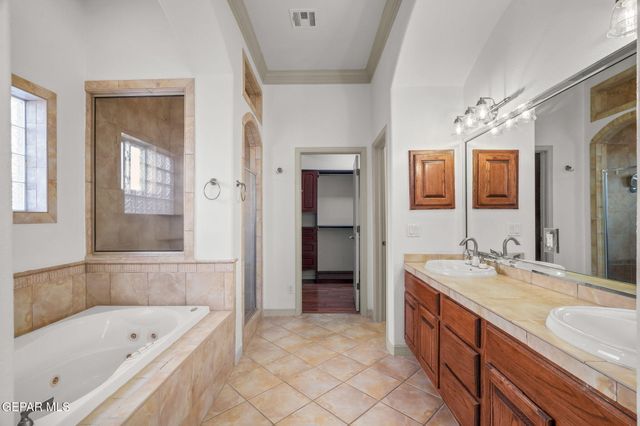 6389 FRANKLIN TRAIL Drive, El Paso, TX 79912