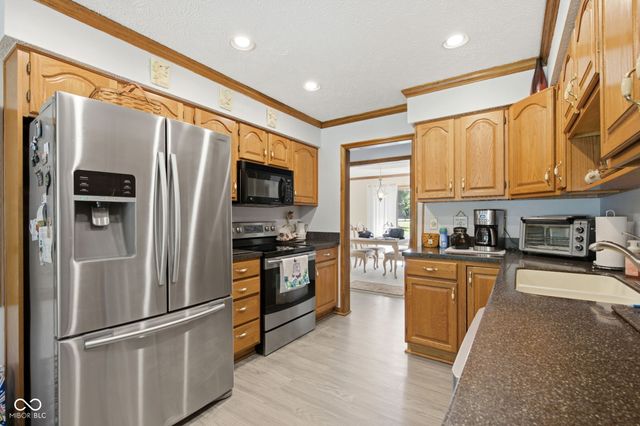 10300 N Serenity Lane, Mooresville, IN 46158