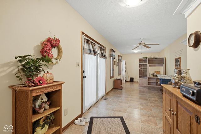 10300 N Serenity Lane, Mooresville, IN 46158
