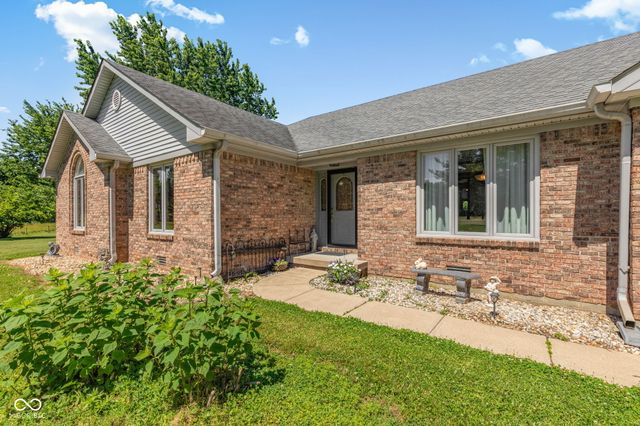 10300 N Serenity Lane, Mooresville, IN 46158