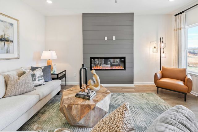 863 Ridgefield Way, Clarksville, TN 37042