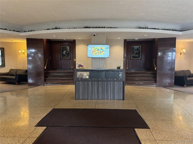 61-20 Grand Central Parkway A1, Forest Hills, NY 11375