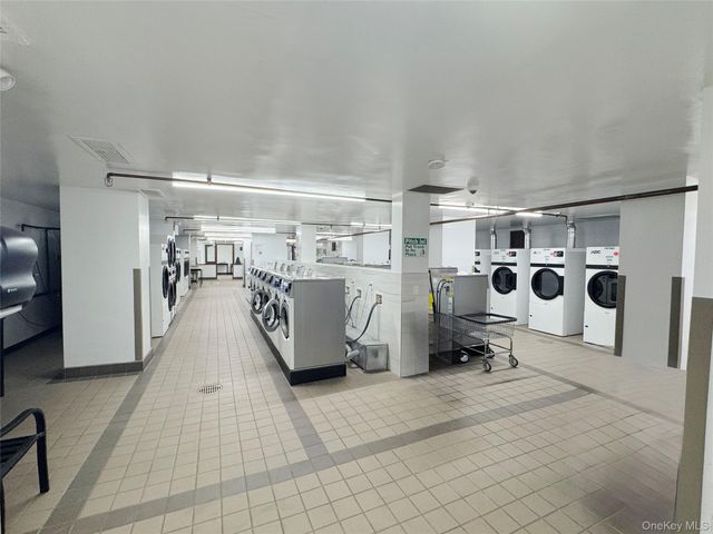 61-20 Grand Central Parkway A1, Forest Hills, NY 11375