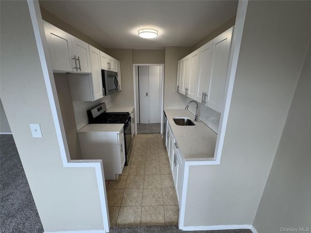 61-20 Grand Central Parkway A1, Forest Hills, NY 11375