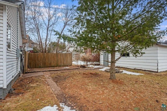 302 E 7th St, Superior, WI 54880