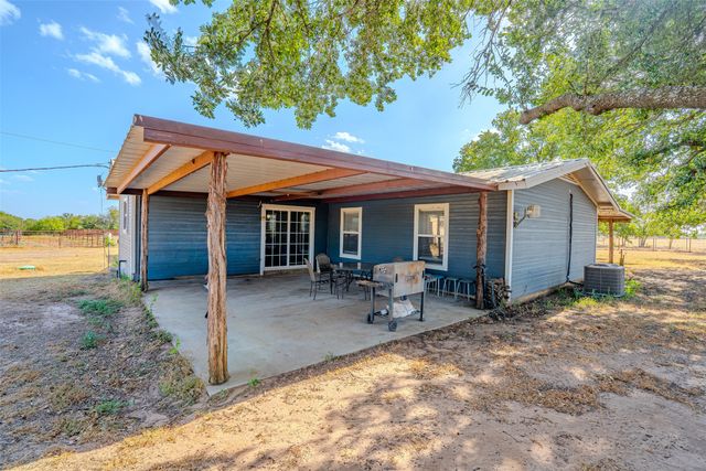 611 Billings Road, Tolar, TX 76476
