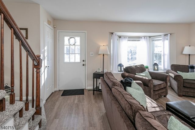 1706 William And Mary Cmn, Hillsborough Twp., NJ 08844