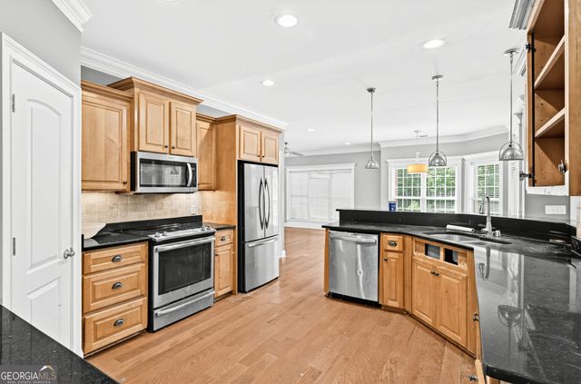 436 Channing Drive, Richmond Hill, GA 31324