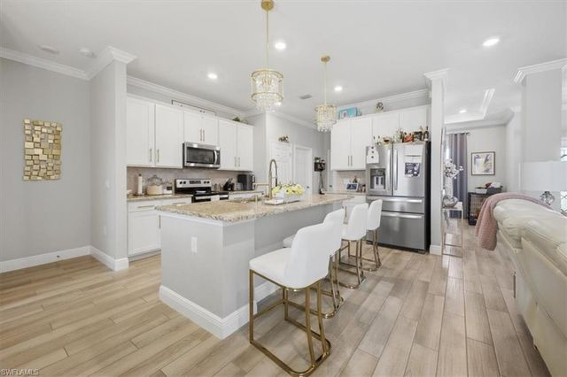 1025 7th PL, Cape Coral, FL 33993