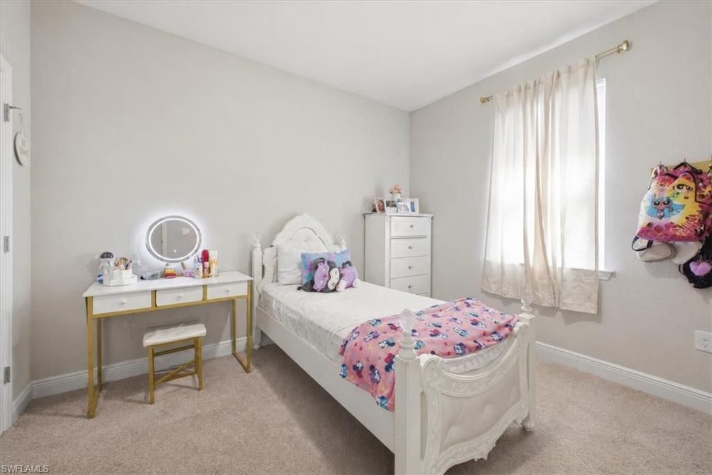 Image 27 of property listing at 1025 7th PL, Cape Coral, FL 33993