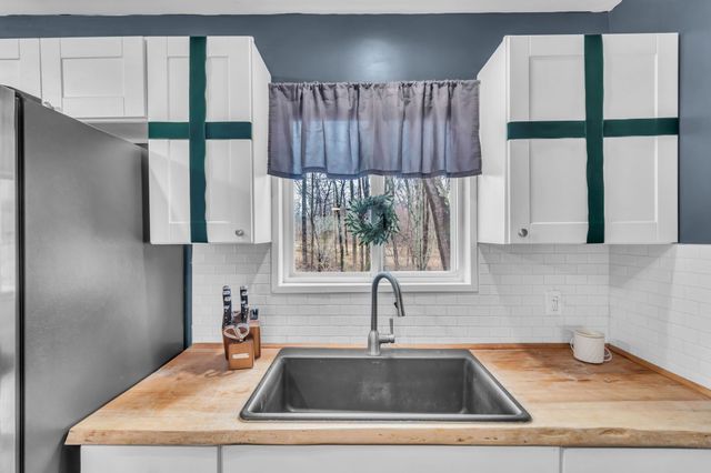 703 Union Ridge Rd, Wartrace, TN 37183