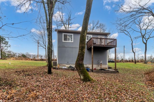 703 Union Ridge Rd, Wartrace, TN 37183
