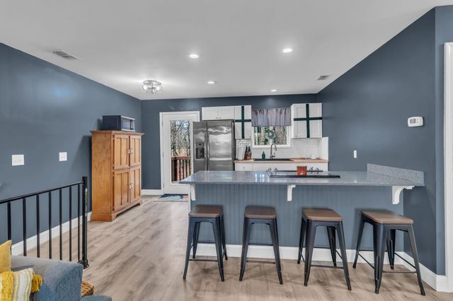 703 Union Ridge Rd, Wartrace, TN 37183